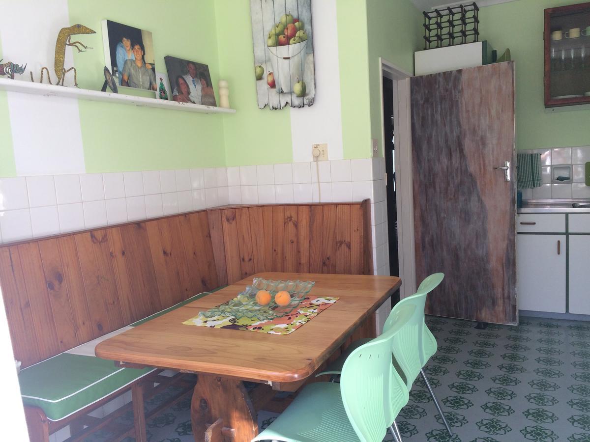 Leo'S Den Panzió Fish Hoek Kültér fotó